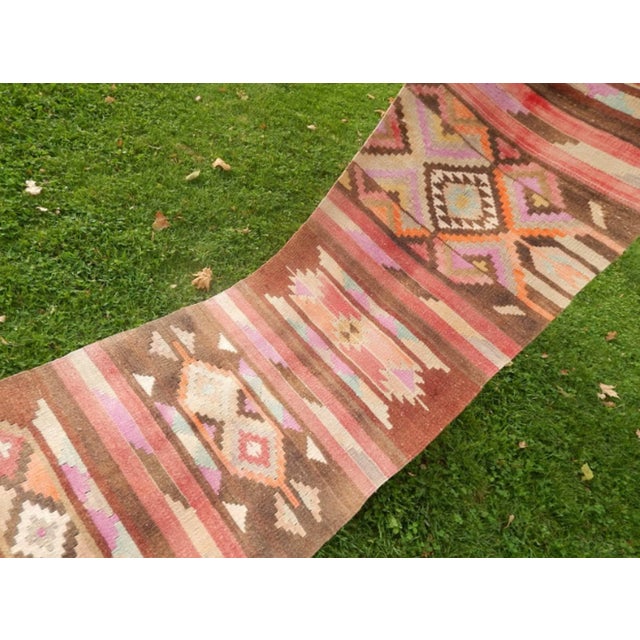 Vintage Geometrical Turkish Kurdish Urfa Kilim Runner 2′7″ × 9′9″ For Sale - Image 9 of 13