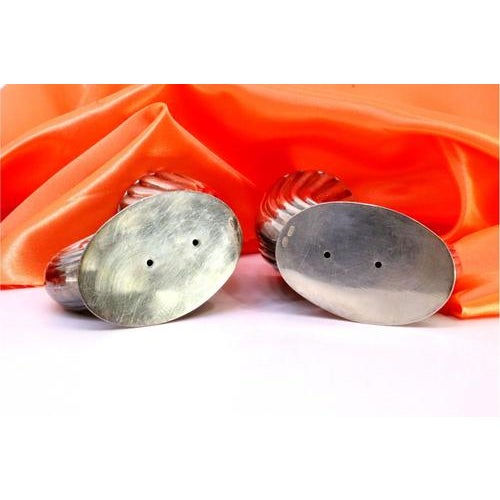 Low Candlesticks in Fluted Silver, Set of 2 For Sale - Image 3 of 7