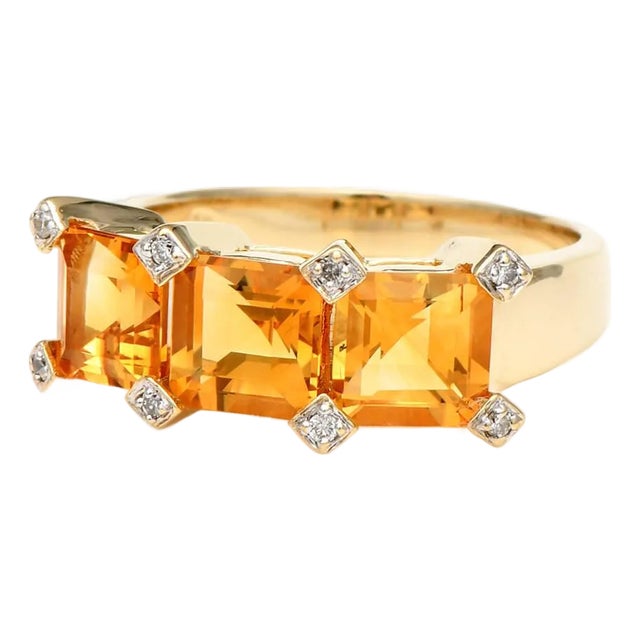 14KY Citrine(3.0) & Diamond Accent Ring, size 7 For Sale