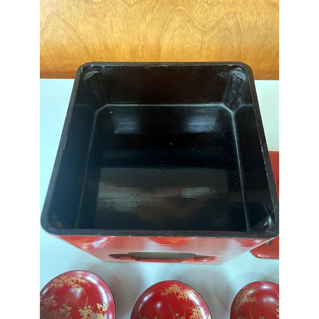 Late 19th Century Japanese Lacquered Sake Drinking Set Meiji Period - 4 pcs For Sale In Atlanta - Image 6 of 18