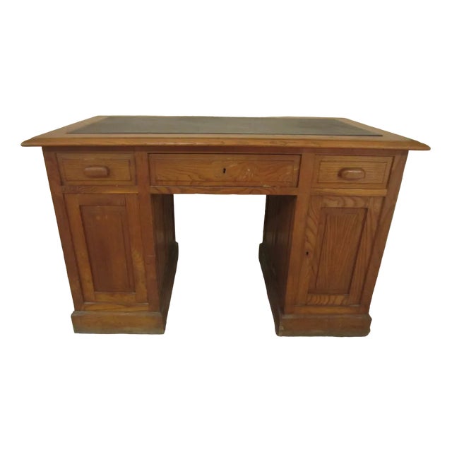 Vintage Chestnut Desk Chair, 1890s For Sale