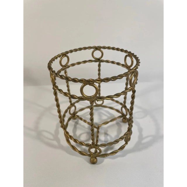 1970s Vintage 1970s Gold Twisted Metal Wine Bottle Holder For Sale - Image 5 of 11