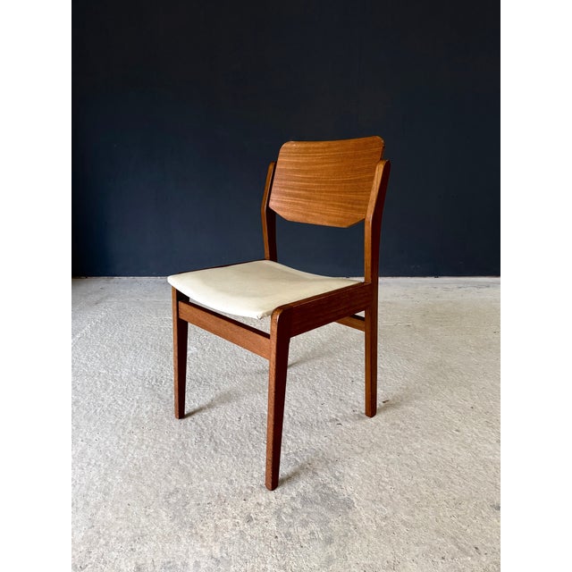 Vintage Dutch Chairs from MCM, 1960s, Set of 2 For Sale - Image 11 of 18