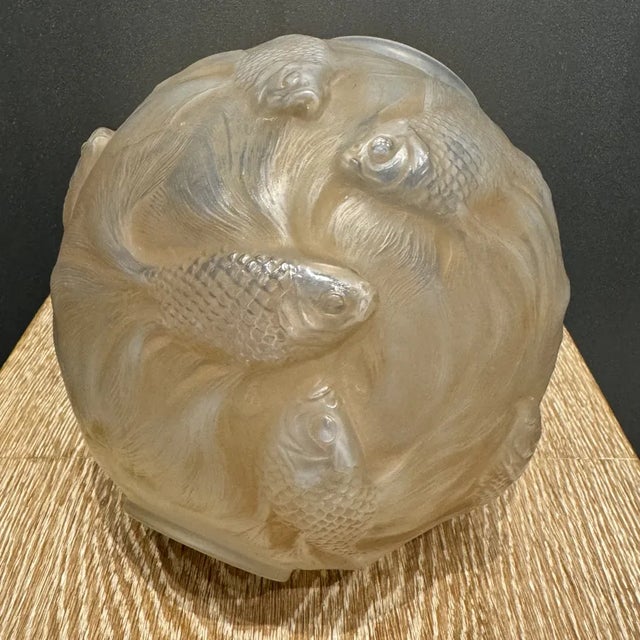 Glass Formosa Vase by R. Lalique, 1924 For Sale - Image 7 of 12