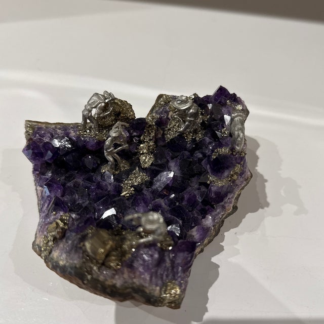 Unique Amethyst Stone Mine Scene Crafted With Silver Men Working in a Mine, Art Display Piece For Sale - Image 10 of 12