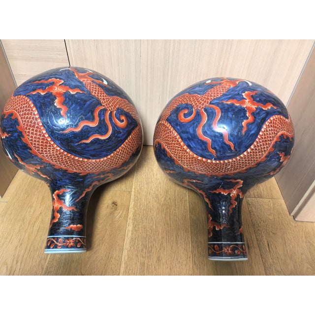 Early 20th Century A Pair of Chinese Ceramic Vase Ming Dynasty Xuande Marked Blue Ground Famille Verte Porcelain Tianqiu Vase Hand Painted Dragon Pattern For Sale - Image 5 of 16