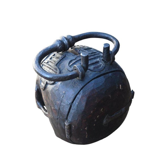 Skull-Shaped Offering Box (Memento Mori), 17th Century For Sale - Image 12 of 13