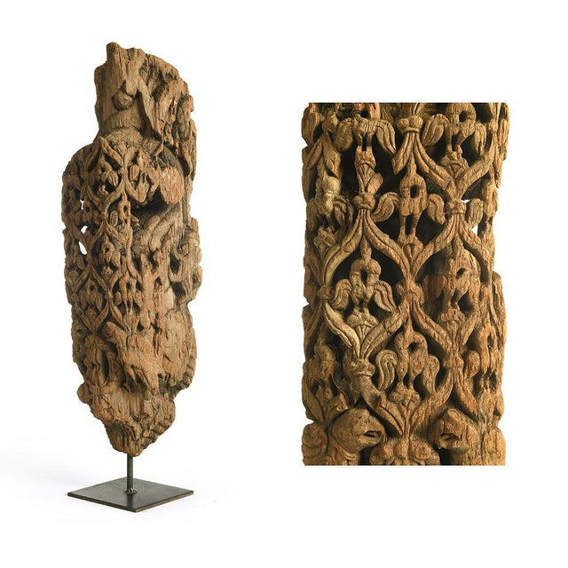 Teak Carving Metal Foot, in Good conditions. Designed 1920 to 1949 This piece is designed in the style of the selected...