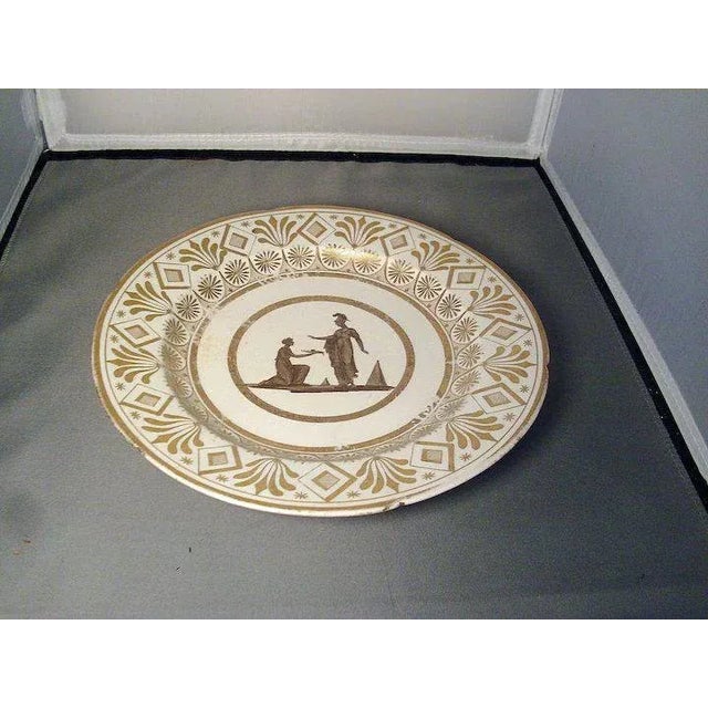 19th Century 1805 London Neoclassical Coalport Porcelain en Grisaille with Silhouettes Plate For Sale - Image 5 of 6