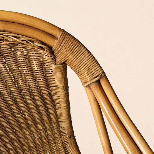 Wood Mid-Century Modern Rattan Lounge Chairs in the Style of Paul McCobb, Pair For Sale - Image 7 of 9