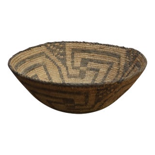 Antique Native American Indian Southwest Navajo Woven Reed Basket C1900 For Sale