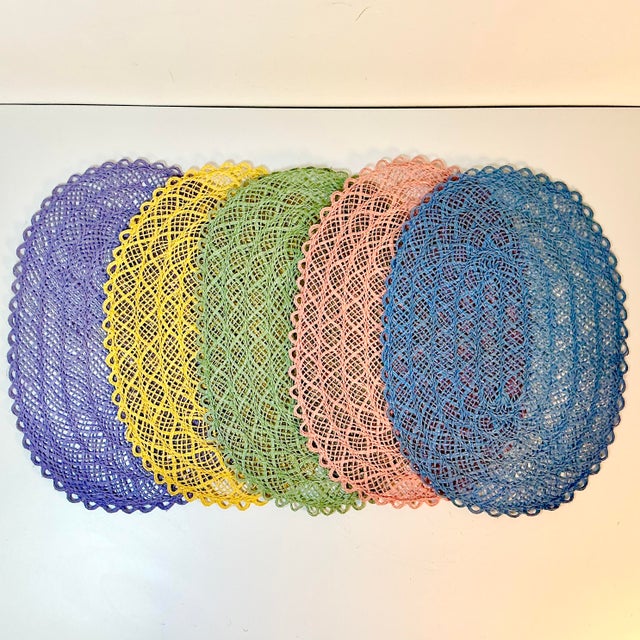 Mid-Century Boho Chic Costal Arts & Crafts Straw Placemats - Set of 5 For Sale - Image 4 of 9