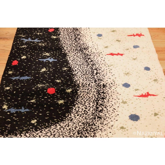 Nazmiyal Collection 1950s Day and Night Scandinavian Kilim Art Rug For Sale In New York - Image 6 of 7