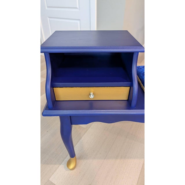 *Custom* Vintage Blue Gossip Bench / Accent Table For Sale - Image 4 of 10