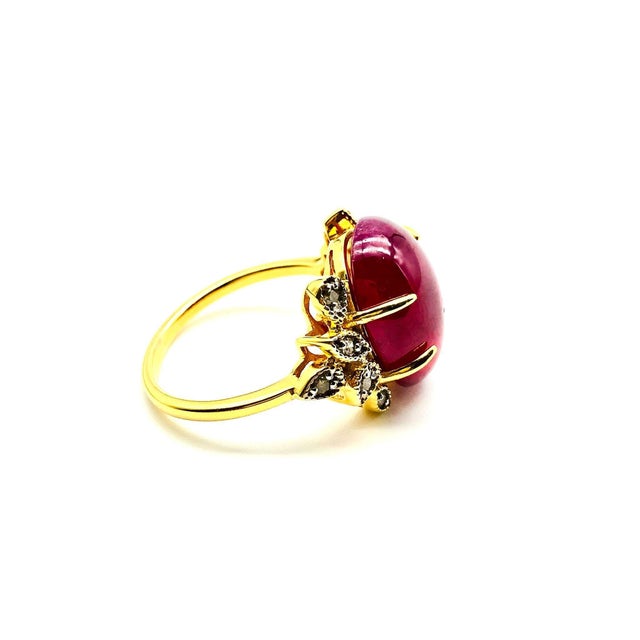 Early 21st Century Bochic "Orient" Vintage African Ruby & Diamond Ring Set In 18K Yellow Gold For Sale - Image 5 of 18