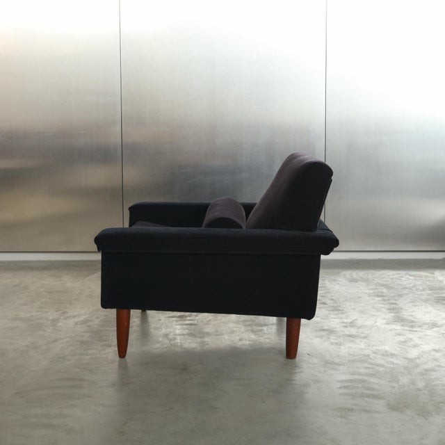 1960s Mid-Century Modern Lounge Chair in Mohair, 1967 For Sale - Image 5 of 17