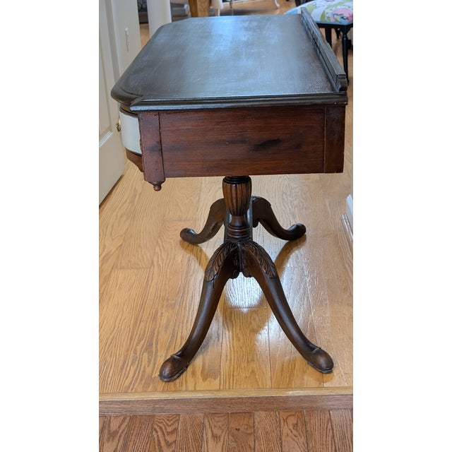 1940s Vintage Mahogany Splay Legged Sofa Table For Sale - Image 5 of 10