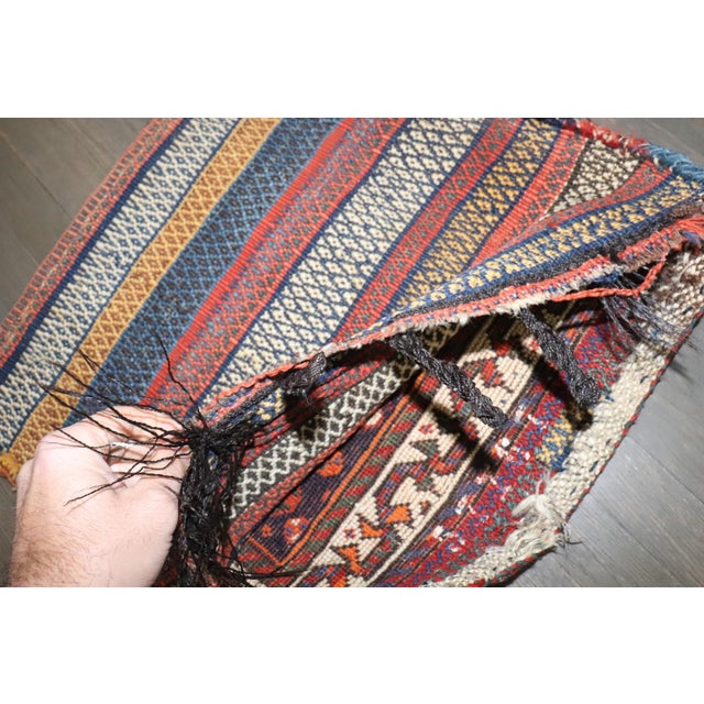 Shiraz Bagface Ghashgai Rug no. j4862 For Sale - Image 4 of 5