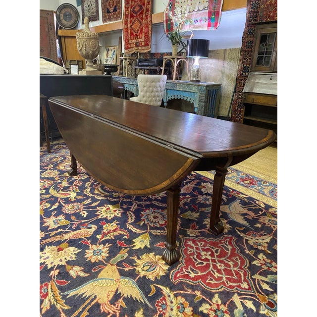 English Late 20th Century English Oval Drop Leaf Dining Table For Sale - Image 3 of 13