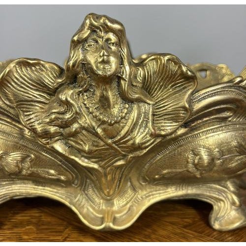 French Art Nouveau Jardiniere in Brass For Sale - Image 11 of 15