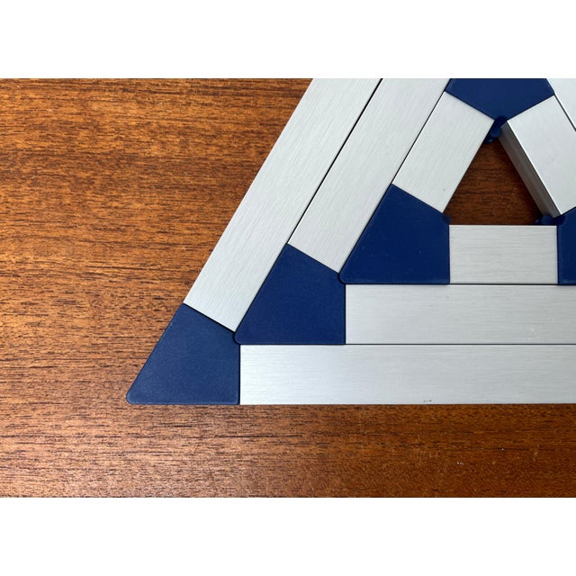 Danish Postmodern Triangular Trivet Coasters by Jorgen Meldgaard for Menu, 1980s, 1980s, Set of 3 For Sale - Image 5 of 15