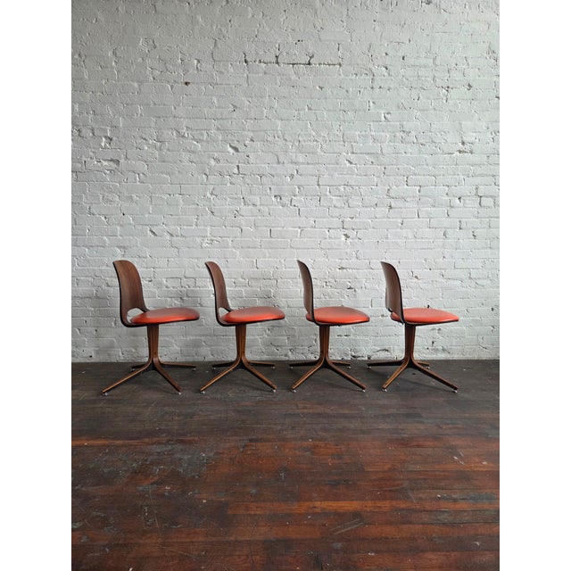 1960s 1960s Bentwood Dining Chairs Attributed to George Mulhauser for Plycraft, Set of 4 For Sale - Image 5 of 18