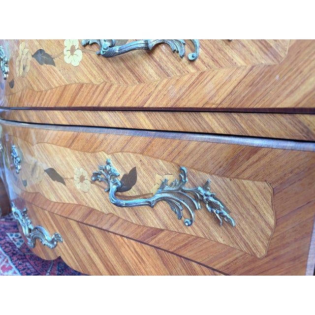 Louis XV Bombé Commode in Marquetry with Marble Top, 1950s For Sale - Image 4 of 17