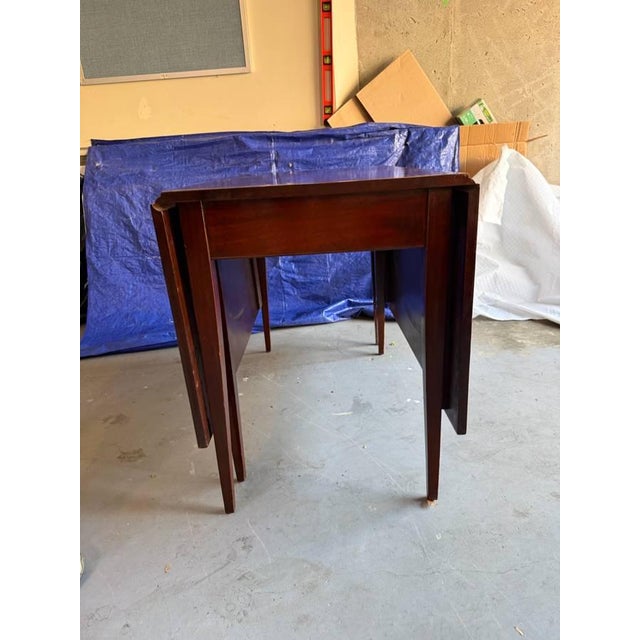 Vintage Federal Style Solid Wood Drop Leaf Dining Table For Sale - Image 15 of 18