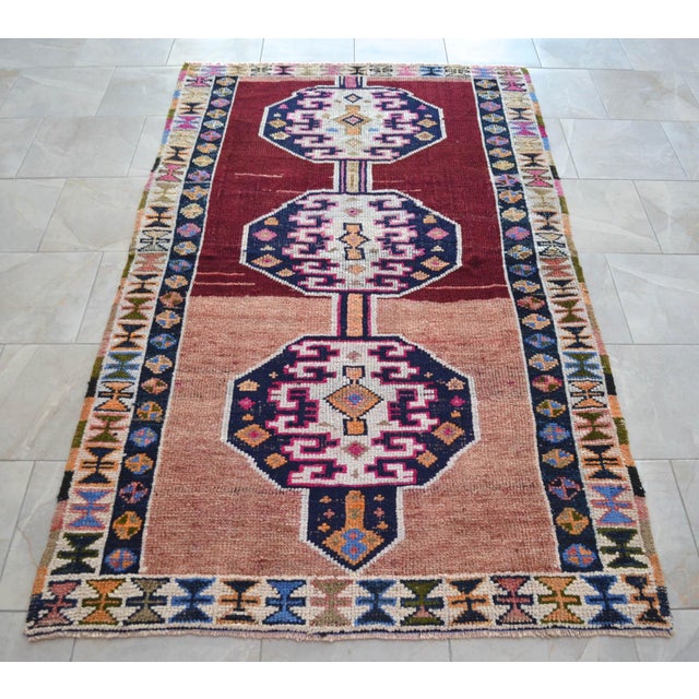1960s Vintage Hand Knotted Rug Ethnic Kurdish Rug - 4′8″ X 8′ For Sale - Image 5 of 13