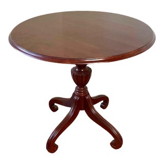 Ethan Allen “Georgian Court Collection” Round Side Table For Sale