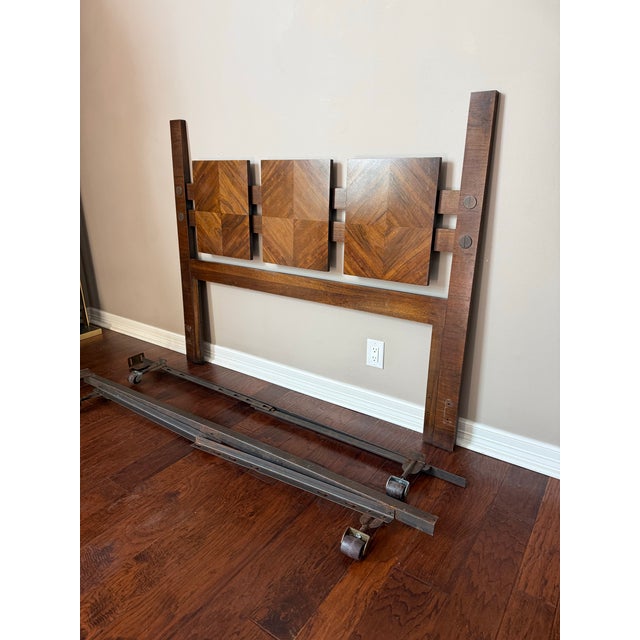 Mid-Century Modern Lane Staccato Brutalist Mid Century Walnut Queen Headboard For Sale - Image 3 of 10