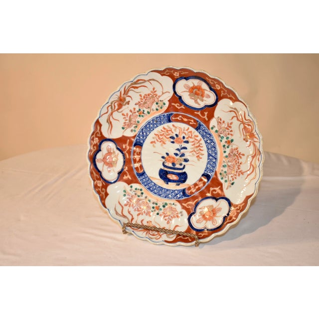 1900 - 1909 Imari Charger, Circa 1900 For Sale - Image 5 of 8