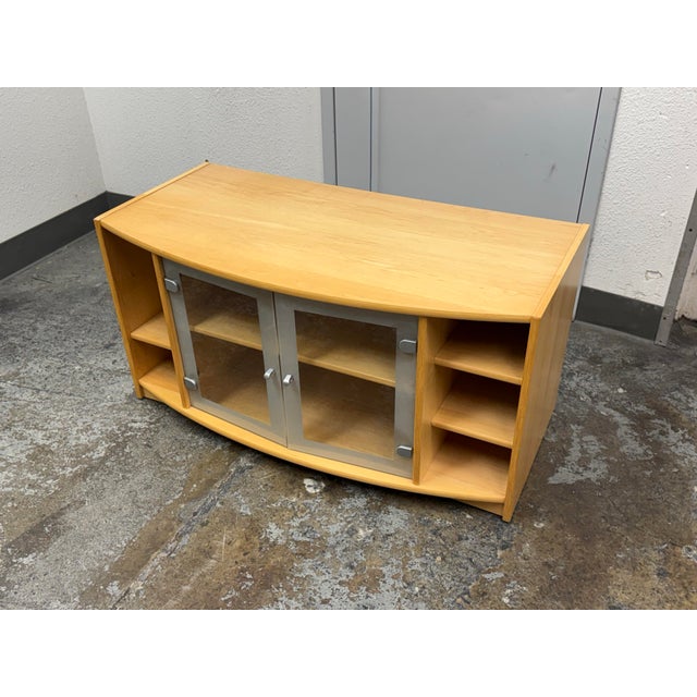 1990s Maple Wood Veneer Media Cabinet For Sale - Image 5 of 12