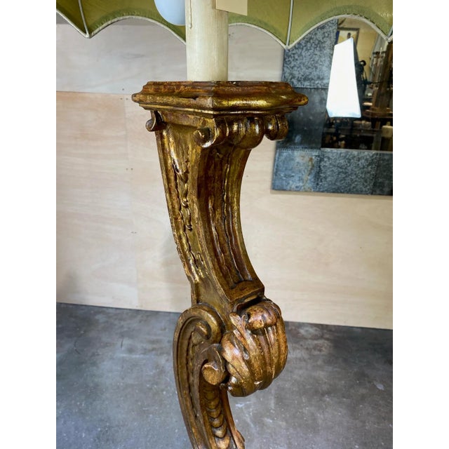 Metal 1960s Italian Resin Light Fixture – Gold Gilt Finish For Sale - Image 7 of 11