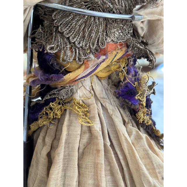 Beige Neapolitan Nativity Woman in Traditional Dress Figure, 1780s For Sale - Image 8 of 18