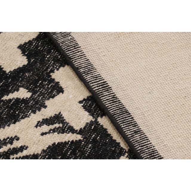Textile Rug & Kilim’s Distressed Abstract Rug in Ivory & Black Geometric Patterns For Sale - Image 7 of 7
