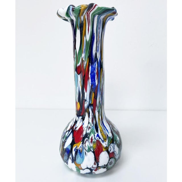 Murano Vase with Multi-Flowered Murrine For Sale - Image 13 of 15