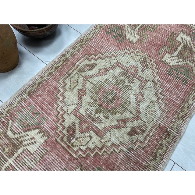 1950s Oushak Vintage Small Carpet For Sale - Image 5 of 5