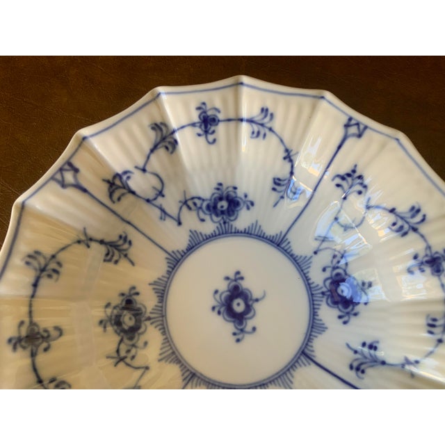 Traditional 1970s Royal Copenhagen Blue Fluted Plain 16 Point Bowl 290 - a Pair For Sale - Image 3 of 8