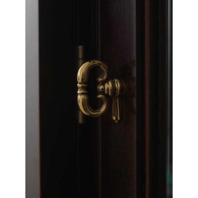 Stickley Mahogany Large 4 Door Breakfront China Cabinet For Sale - Image 11 of 18