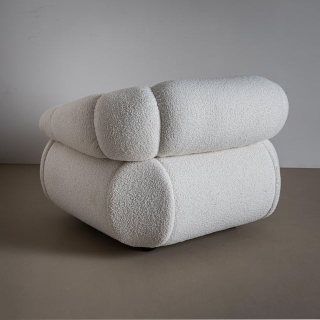 20th Century Pair of White Lounge Chairs by Adriano Piazzesi, Italy For Sale - Image 4 of 9