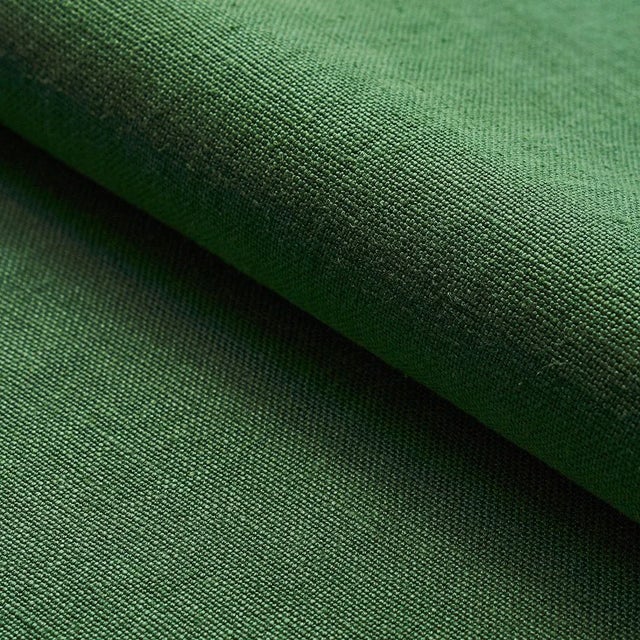 Contemporary Sample - Schumacher Piet Performance Linen Fabric in Grass For Sale - Image 3 of 3