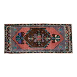 1970s Hand Knotted Turkish Rug Boho-Chic Small Accent Rug Enrty Decor Door Mat 19"x44" For Sale