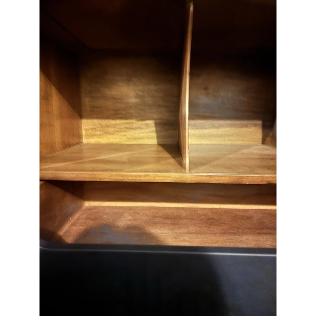 1940s 1940s Henredon 6 Drawer Dresser - Lacquered For Sale - Image 5 of 10