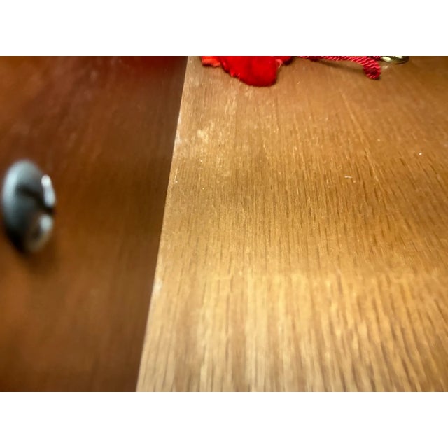 1990s 1990s Kittinger Mahogany Four-Drawer Bachelor Chests, Matched Pair For Sale - Image 5 of 16