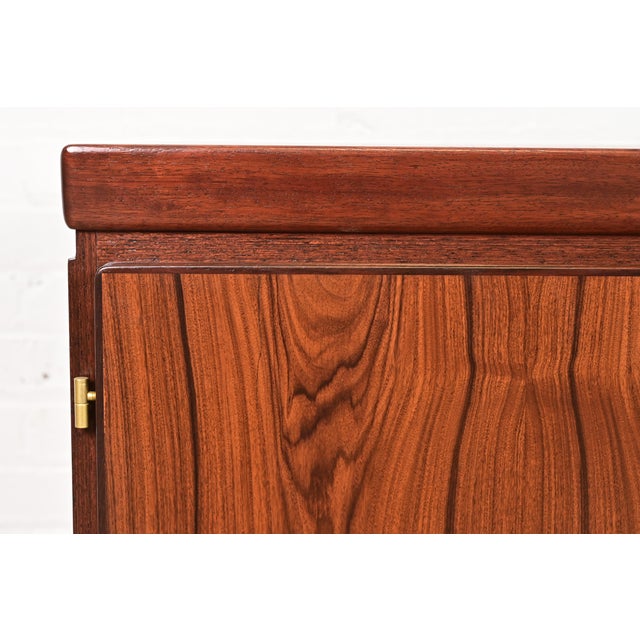 Brown Skovby Danish Modern Rosewood Sideboard Credenza, Newly Refinished For Sale - Image 8 of 15