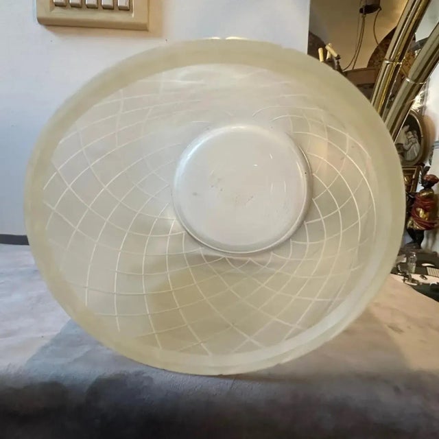 1950s Barovier Style Mid-Century Modern Gold and Clear Murano Glass Vase For Sale - Image 4 of 8