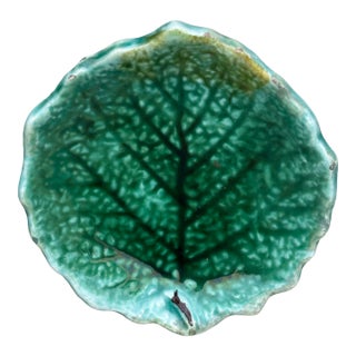 German Green Majolica Leaf Butter Pat Villeroy Boch Circa 1890 For Sale