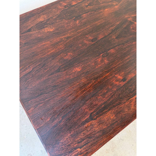 Large Danish Mid-Century Modern Rosewood Coffee Table — Vintage Scandinavian Design 1960s For Sale - Image 10 of 10