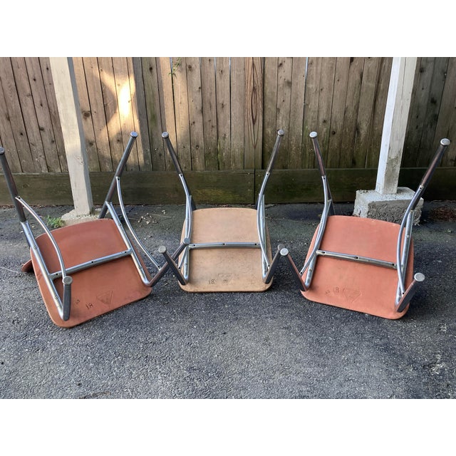 1950s 3 Vintage Heywood Wakefield Heywoodite Plastic and Chrome School Chairs For Sale - Image 5 of 11
